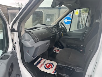 Used Ford Transit 2019 for sale - 79141419: Photo