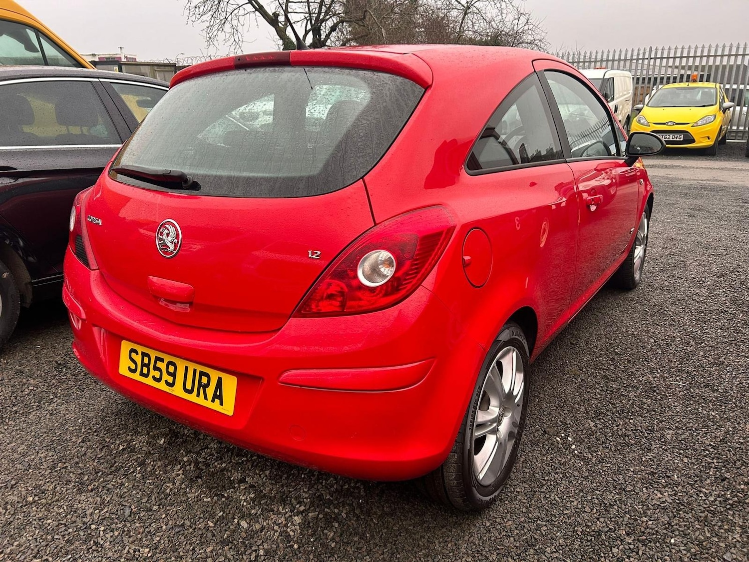 Used Vauxhall Corsa 2009 for sale - 77321800: Photo 4