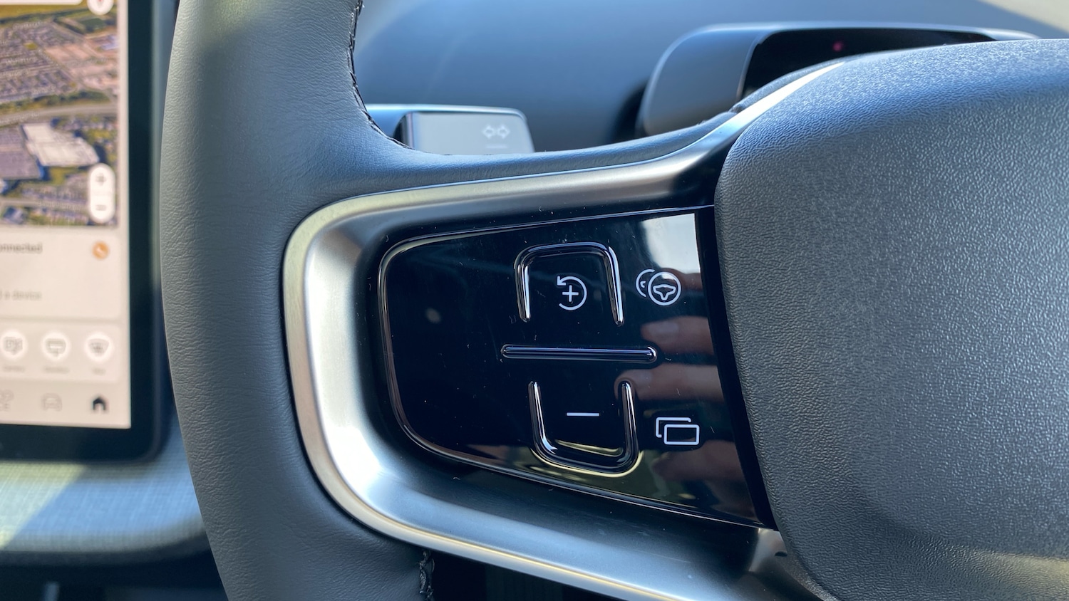 Used Volvo EX30 2025 for sale - 76490318: Photo 18