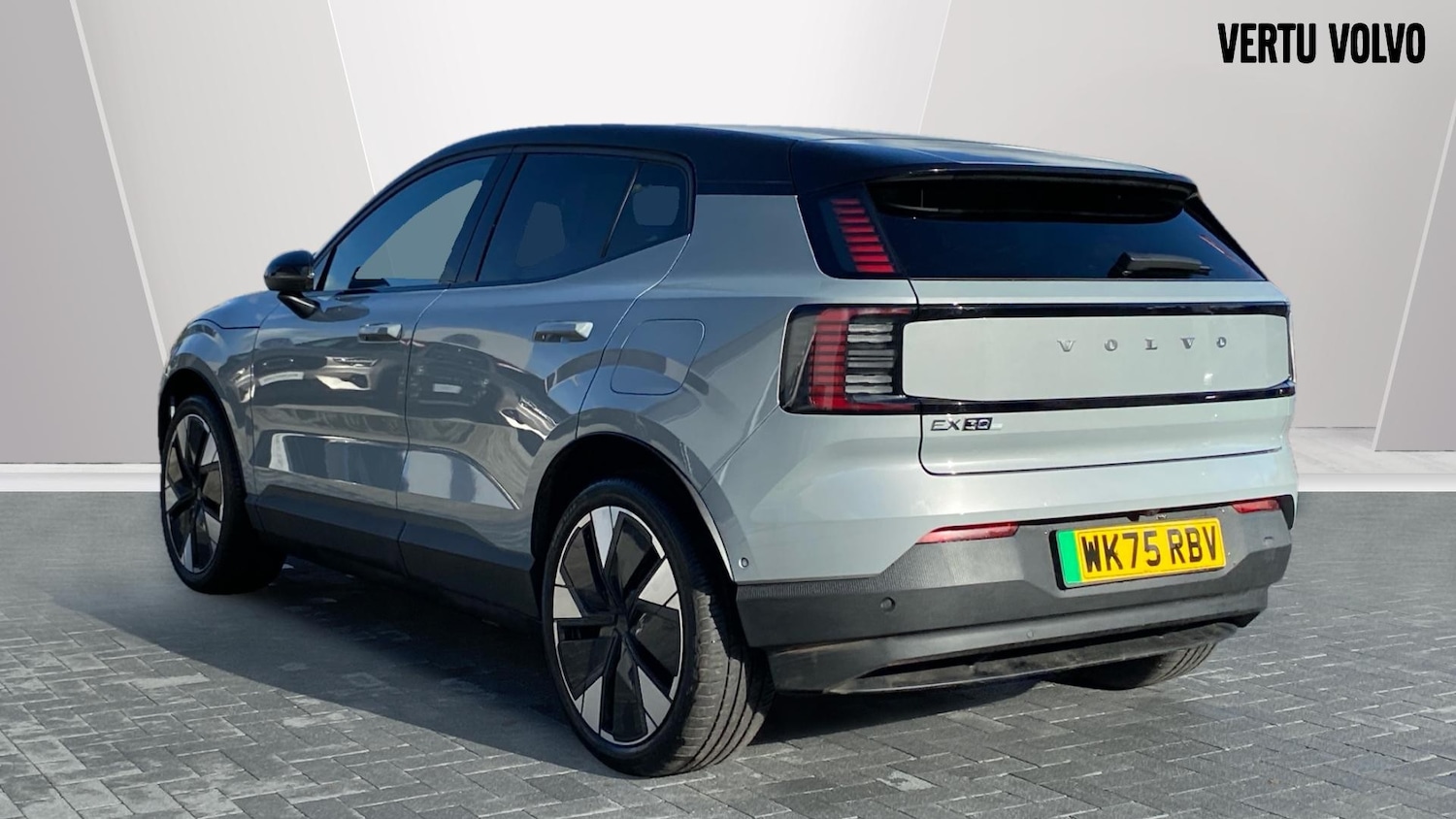 Used Volvo EX30 2025 for sale - 76490318: Photo 2