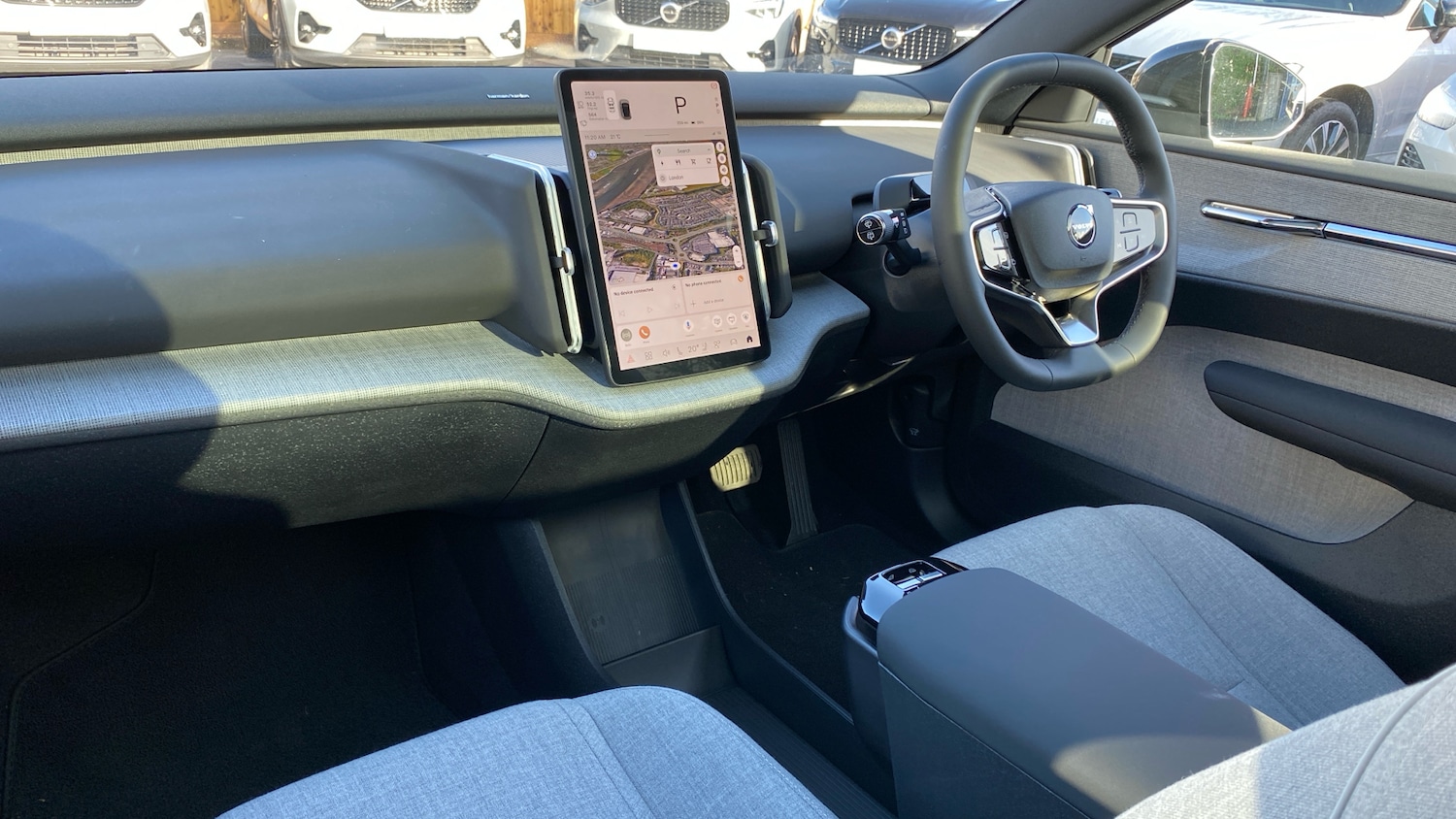 Used Volvo EX30 2025 for sale - 76490318: Photo 4