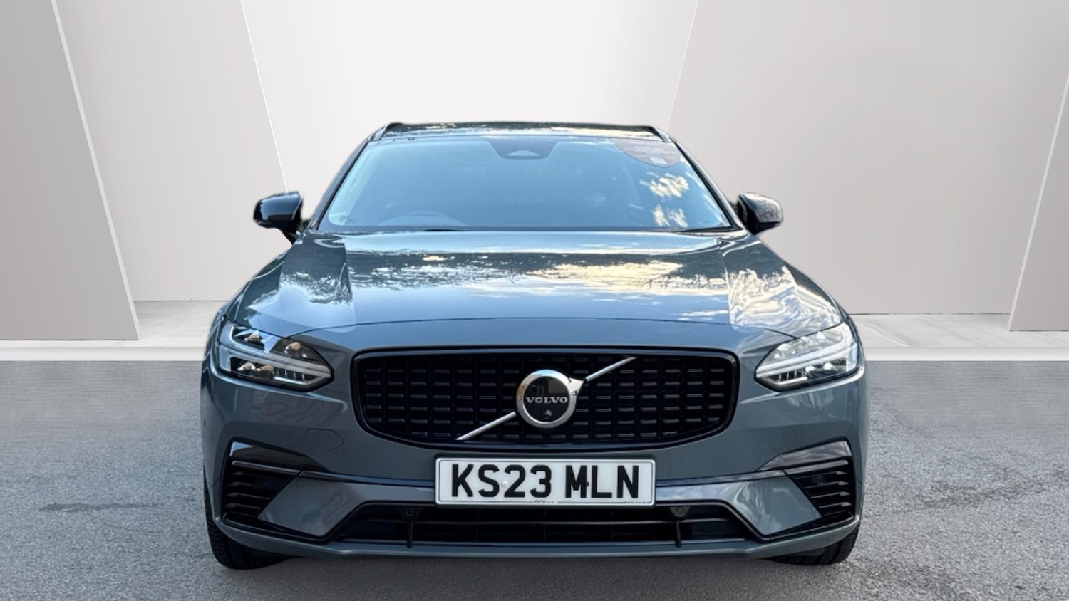 Used Volvo V90 2023 for sale - 77033343: Photo 8