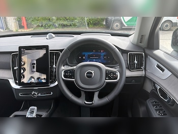 Used Volvo XC90 2026 for sale - 78592389: Photo