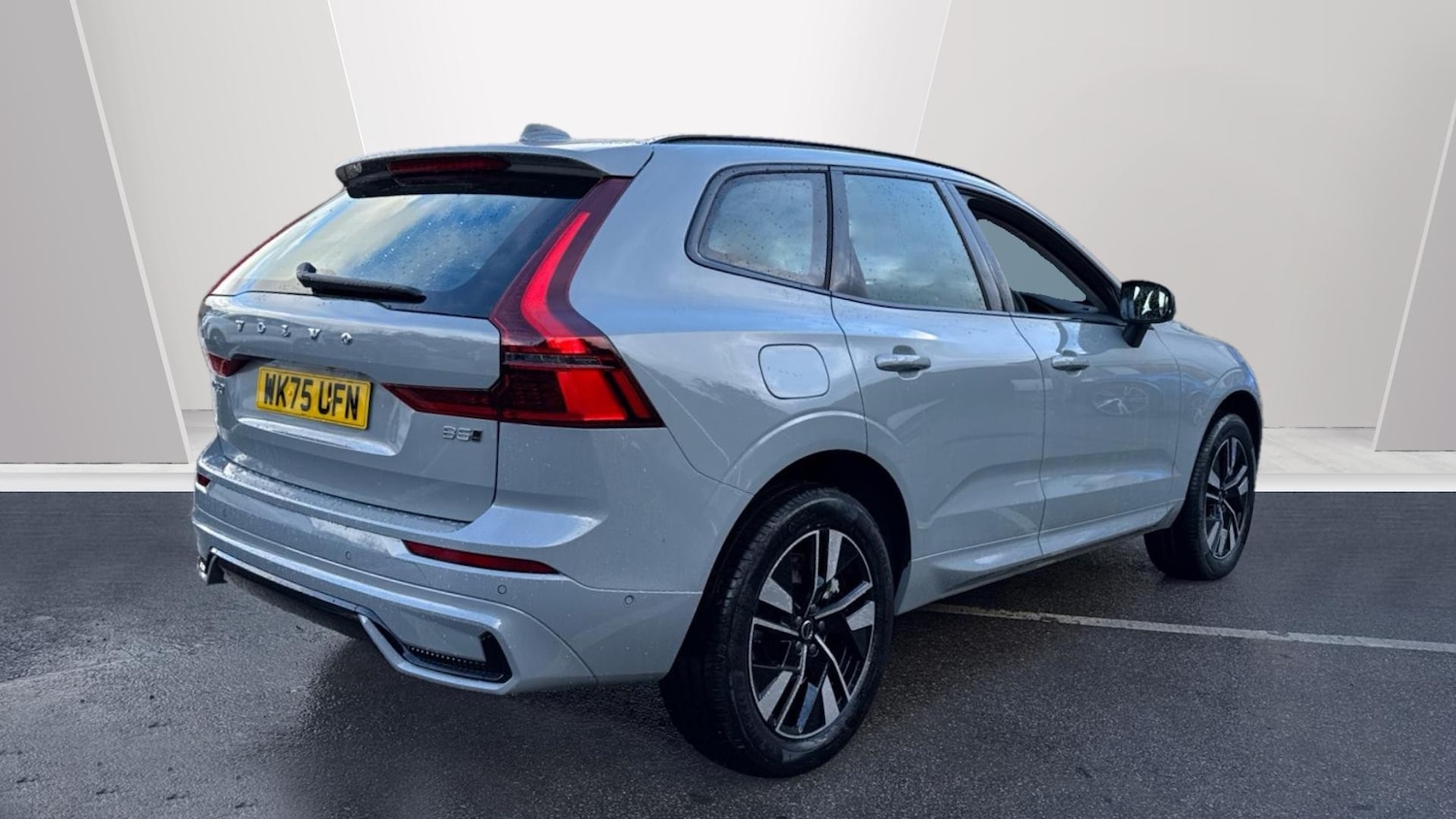Used Volvo XC60 2025 for sale - 76542800: Photo 2