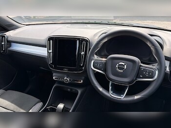 Used Volvo XC40 2026 for sale - 78389520: Photo