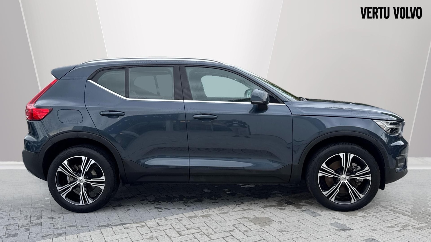 Used Volvo XC40 2022 for sale - 76480186: Photo 3