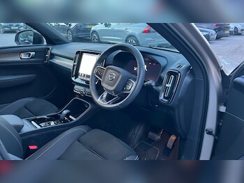 Used Volvo XC40 2022 for sale - 77749545: Photo