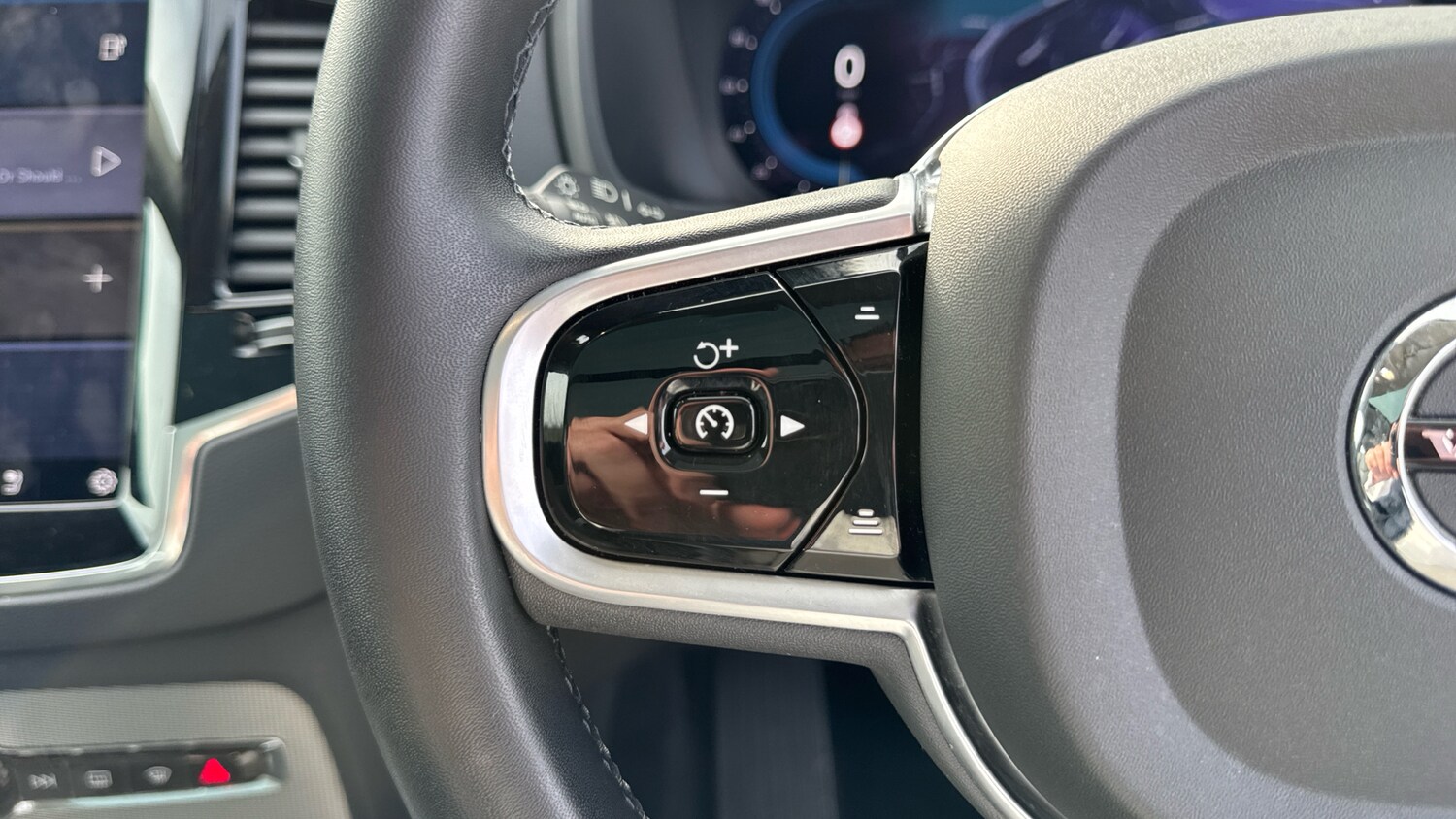 Used Volvo XC90 2022 for sale - 76545182: Photo 18