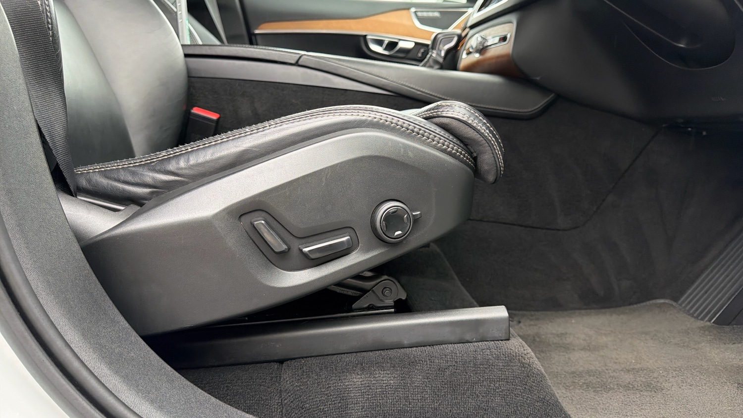 Used Volvo XC90 2018 for sale - 77851194: Photo 30