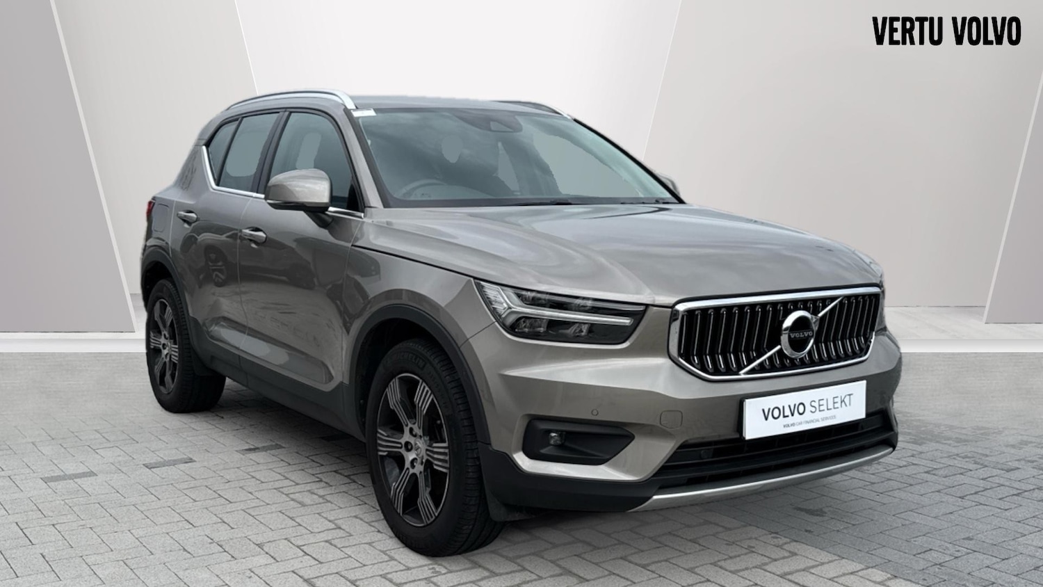 Used Volvo XC40 2020 for sale - 76494388: Photo 1