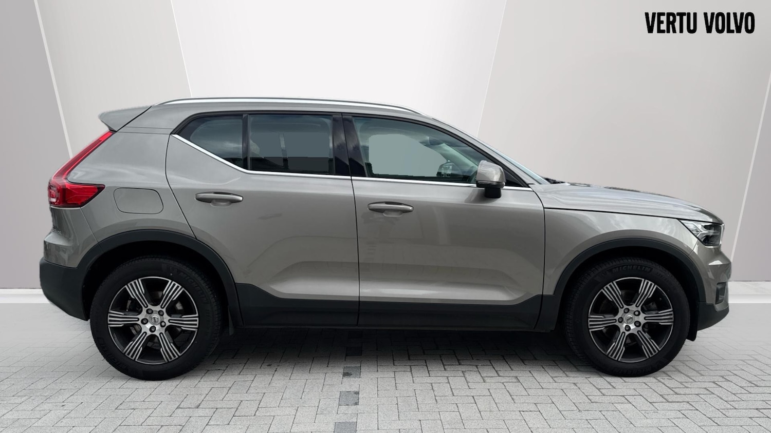 Used Volvo XC40 2020 for sale - 76494388: Photo 3