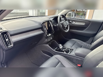 Used Volvo XC40 2020 for sale - 76494388: Photo