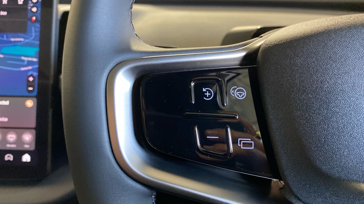 Used Volvo EX30 2025 for sale - 76542755: Photo 18