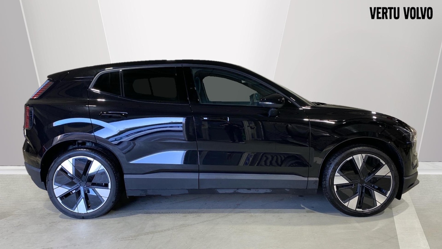 Used Volvo EX30 2025 for sale - 76542755: Photo 3
