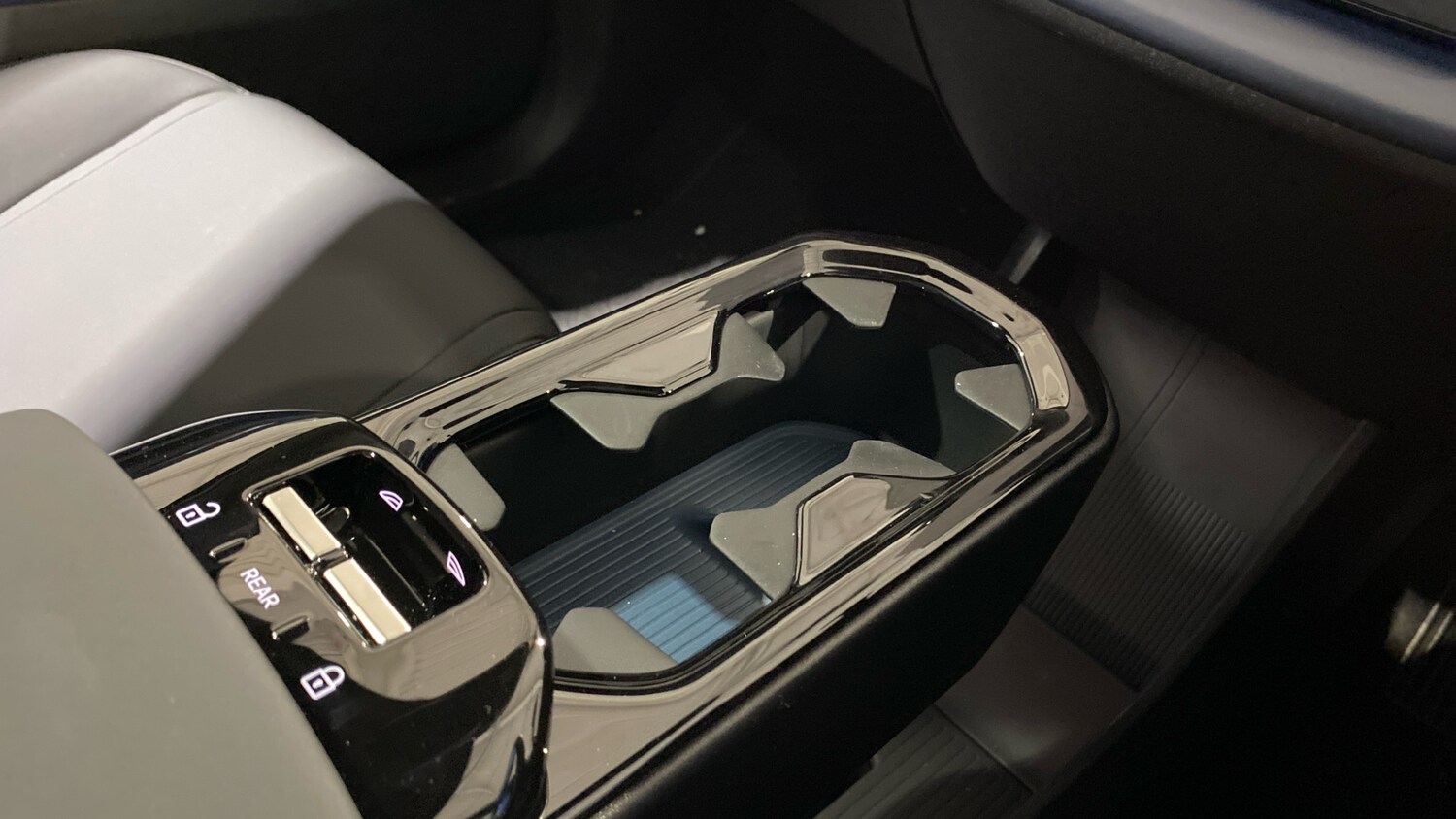 Used Volvo EX30 2025 for sale - 76542755: Photo 36