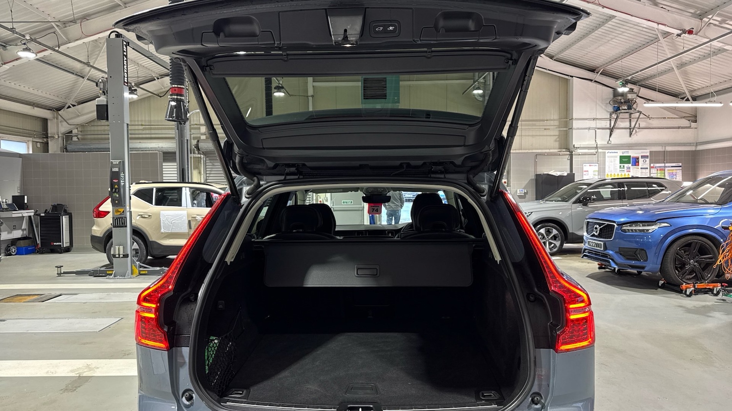 Used Volvo XC60 2022 for sale - 77070794: Photo 13