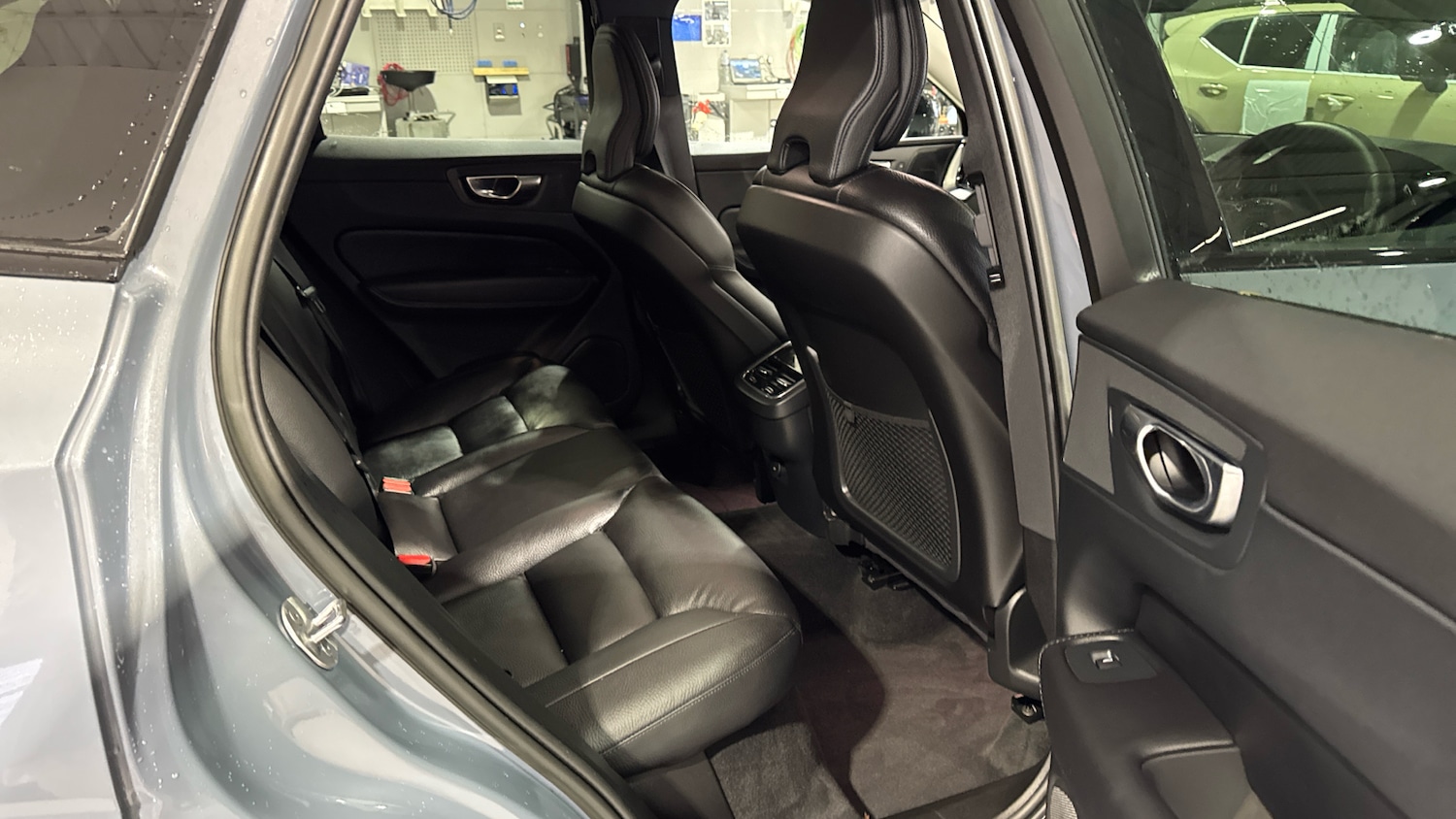 Used Volvo XC60 2022 for sale - 77070794: Photo 6