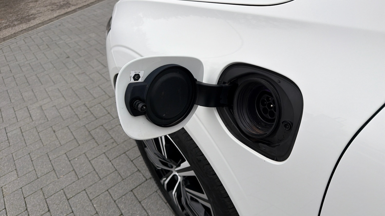 Used Volvo XC60 2021 for sale - 77676175: Photo 15