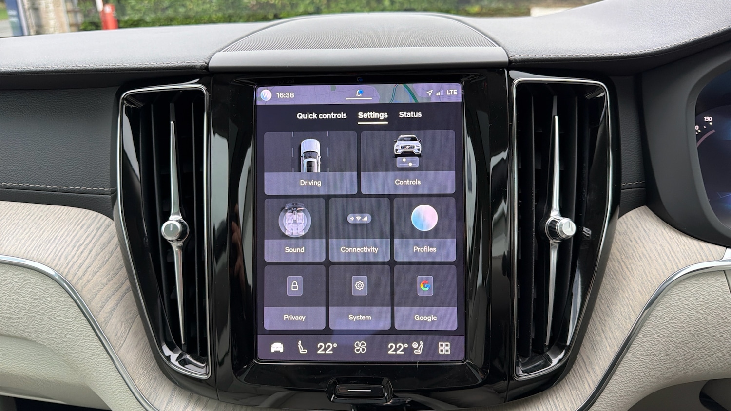 Used Volvo XC60 2021 for sale - 77676175: Photo 16