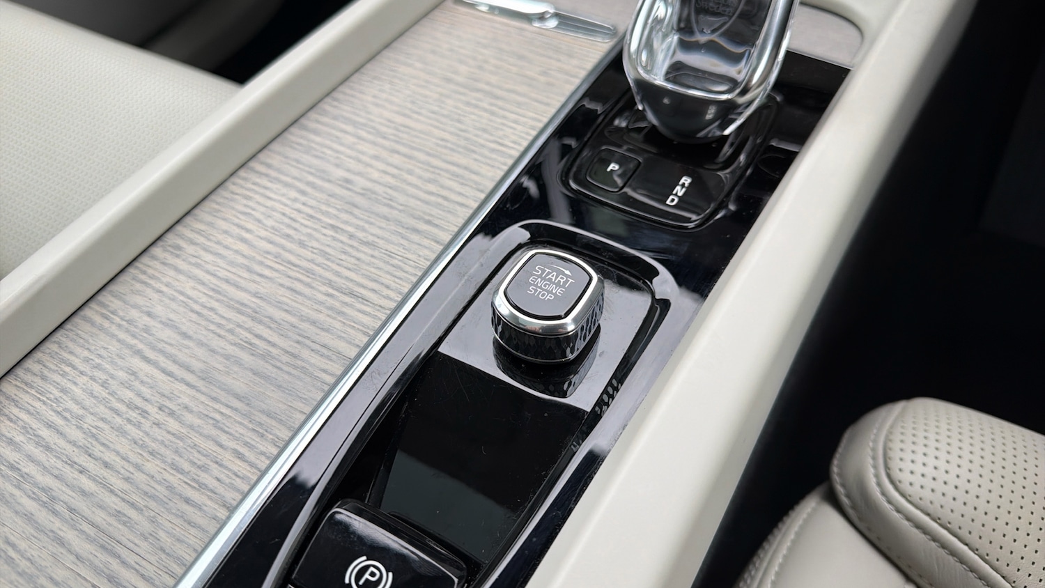 Used Volvo XC60 2021 for sale - 77676175: Photo 26