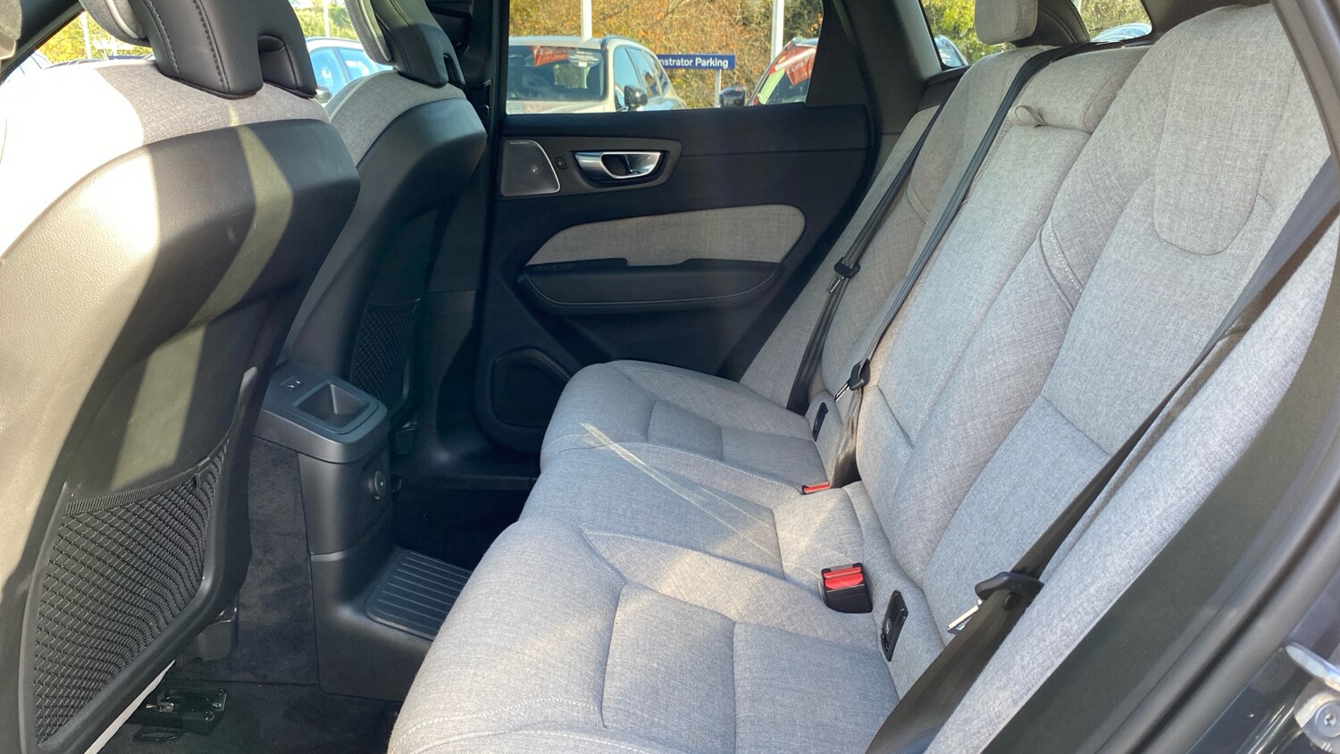 Used Volvo XC60 2023 for sale - 76681565: Photo 10