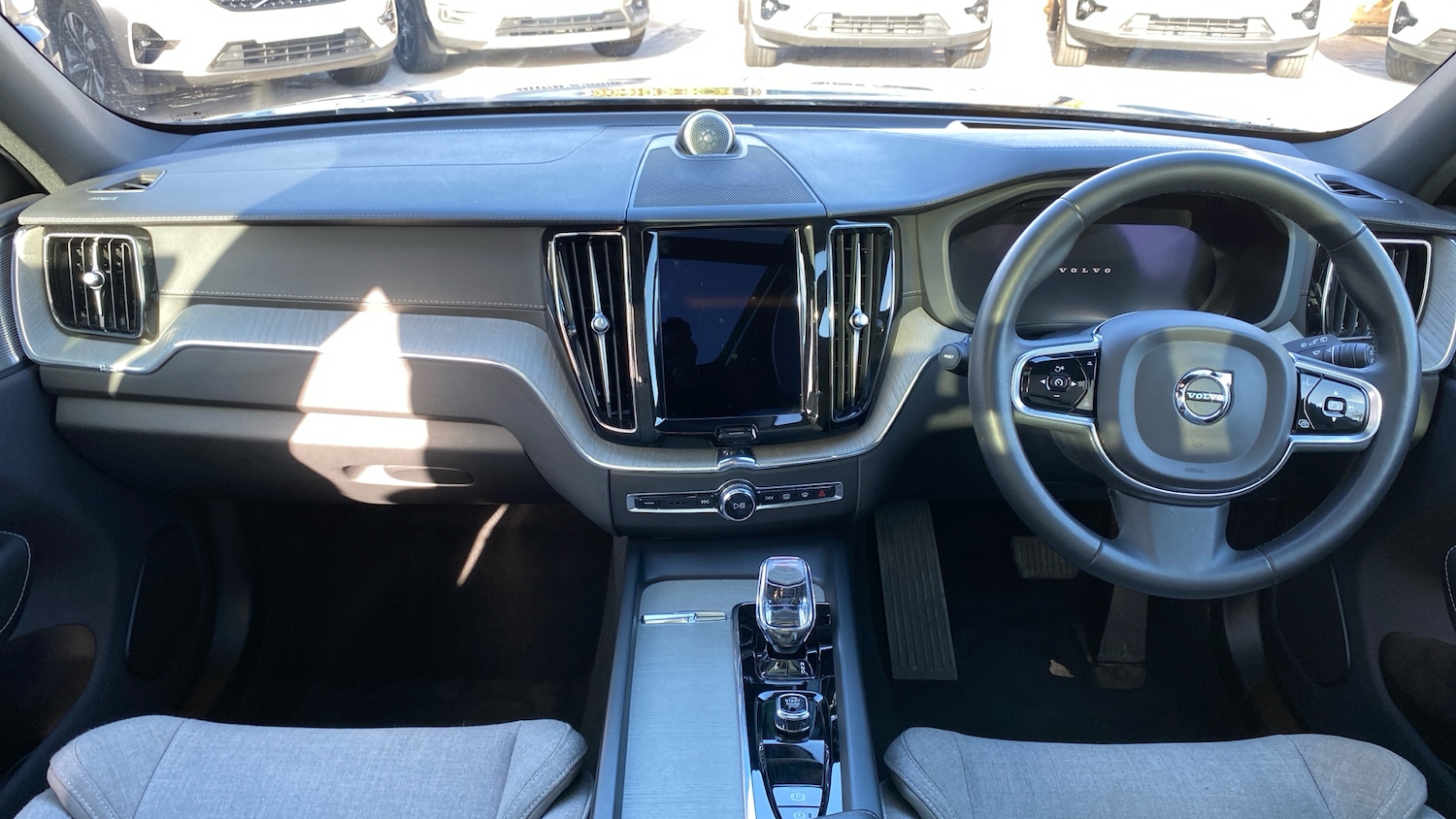 Used Volvo XC60 2023 for sale - 76681565: Photo 20