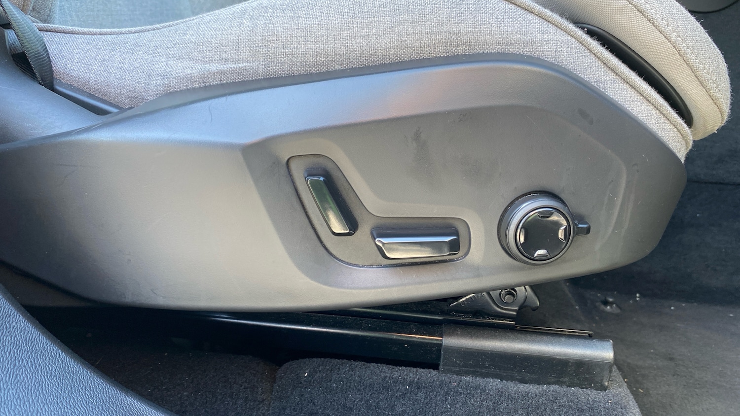 Used Volvo XC60 2023 for sale - 76681565: Photo 41