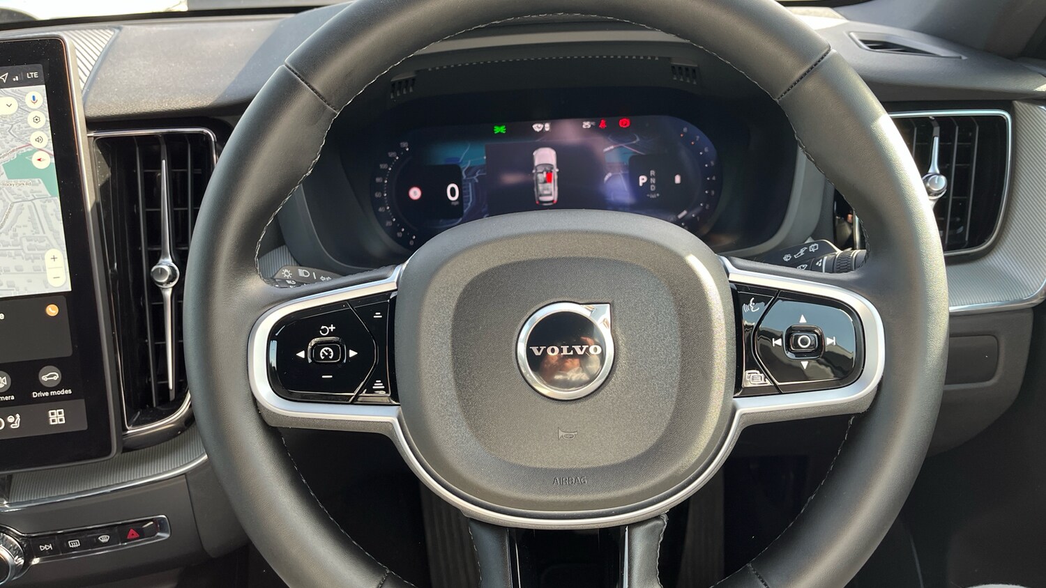 Used Volvo XC60 2025 for sale - 78197267: Photo 10