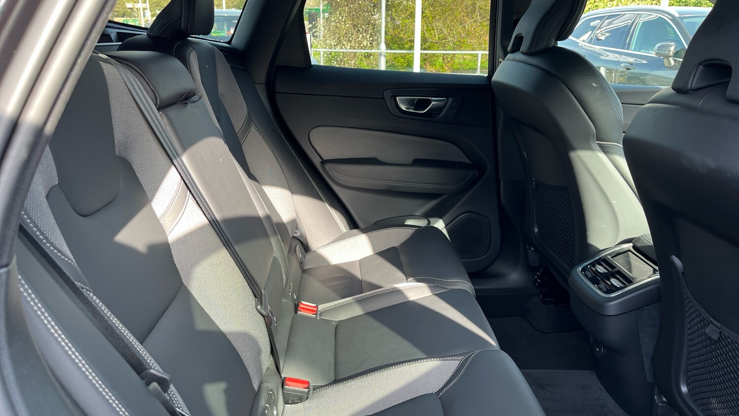 Used Volvo XC60 2025 for sale - 78197267: Photo 6