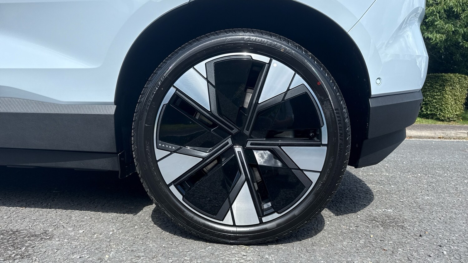 Used Volvo EX30 2025 for sale - 77505601: Photo 16