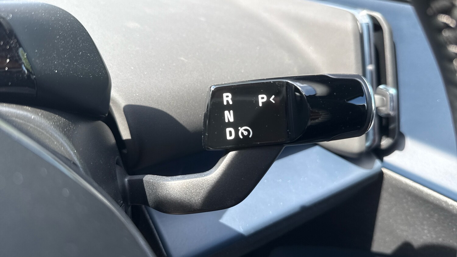 Used Volvo EX30 2025 for sale - 77505601: Photo 24