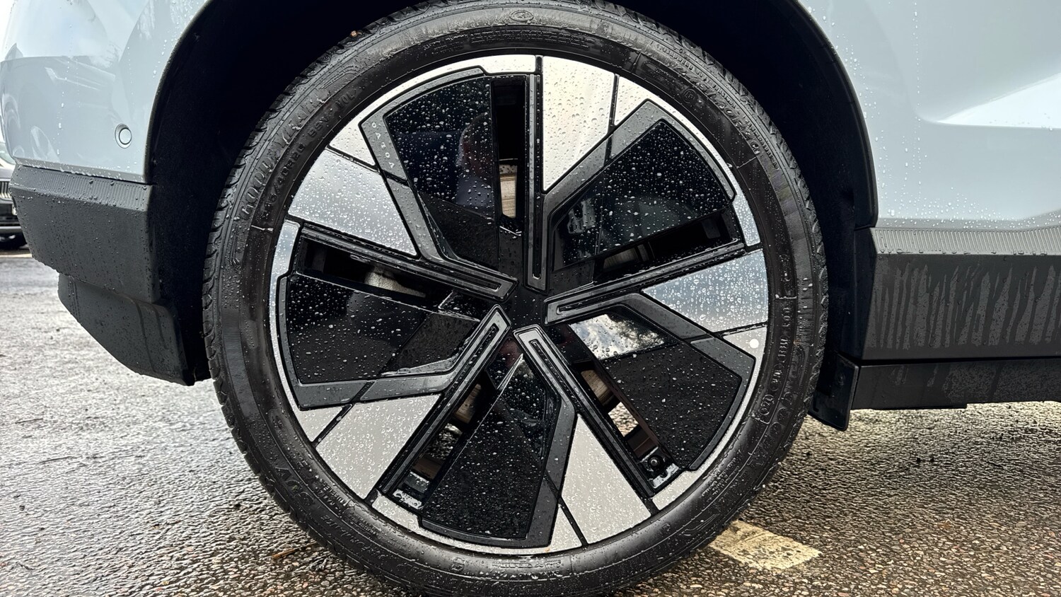 Used Volvo EX30 2025 for sale - 77505601: Photo 9