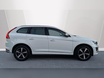 Used Volvo XC60 2017 for sale - 76541719: Photo
