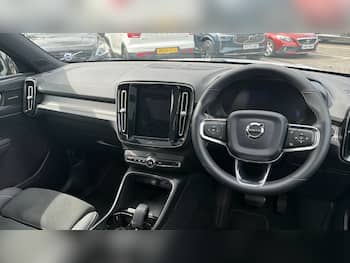 Used Volvo XC40 2024 for sale - 79650034: Photo