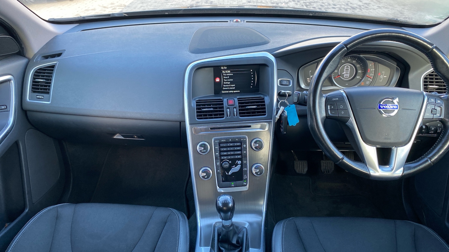 Used Volvo XC60 2015 for sale - 76526563: Photo 20