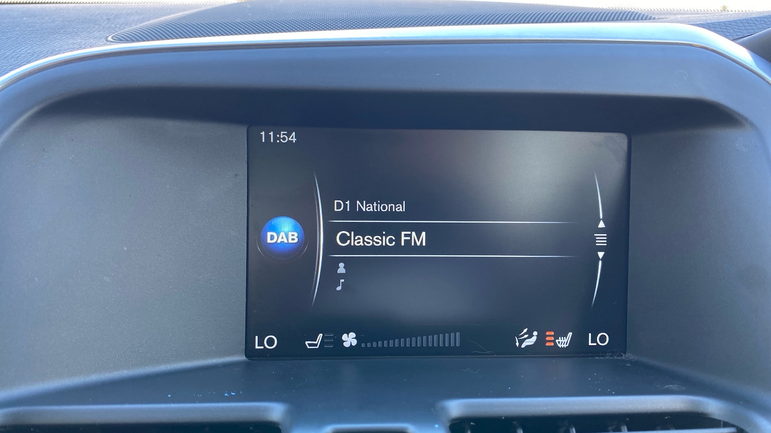 Used Volvo XC60 2015 for sale - 76526563: Photo 26