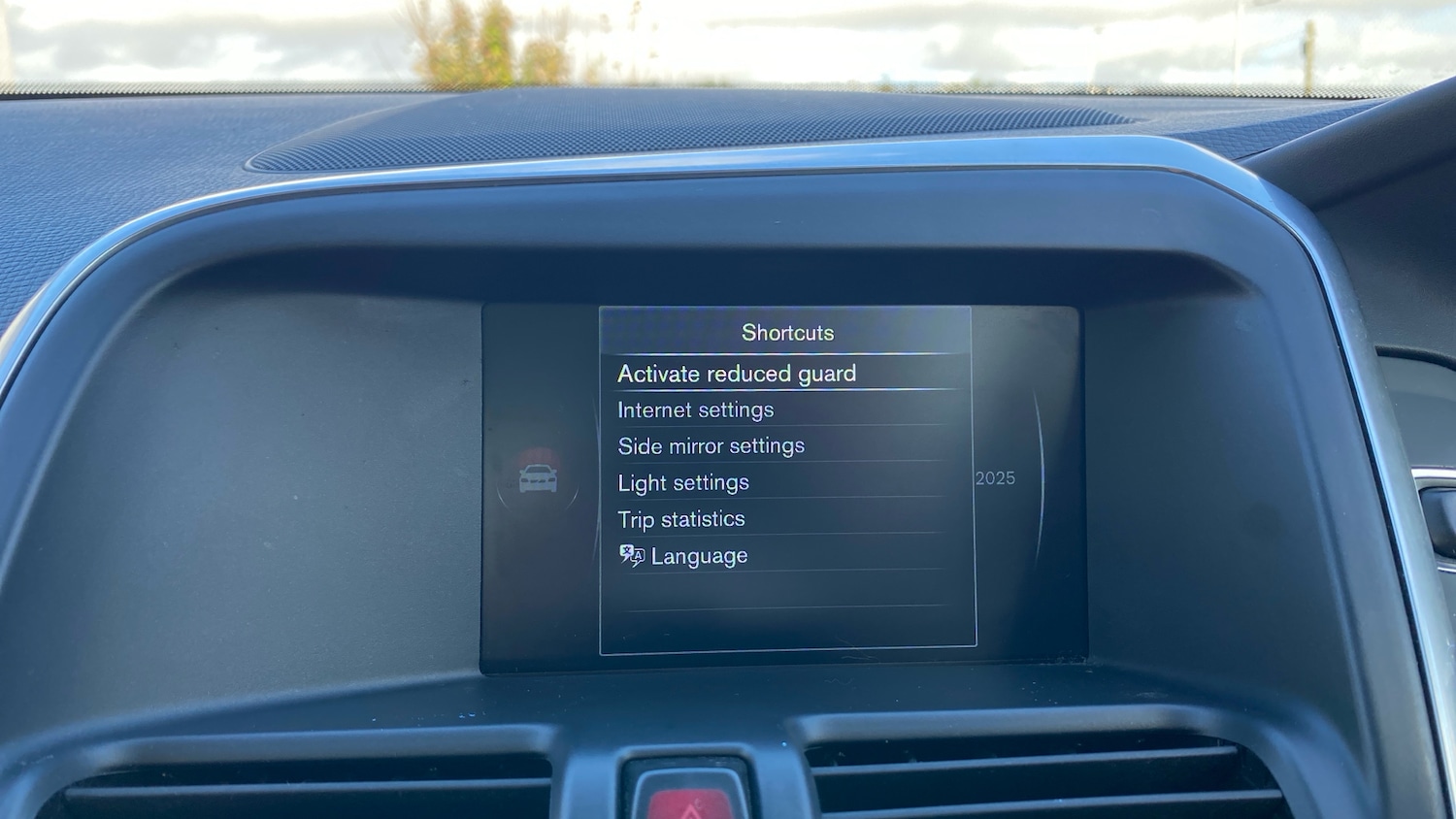 Used Volvo XC60 2015 for sale - 76526563: Photo 31