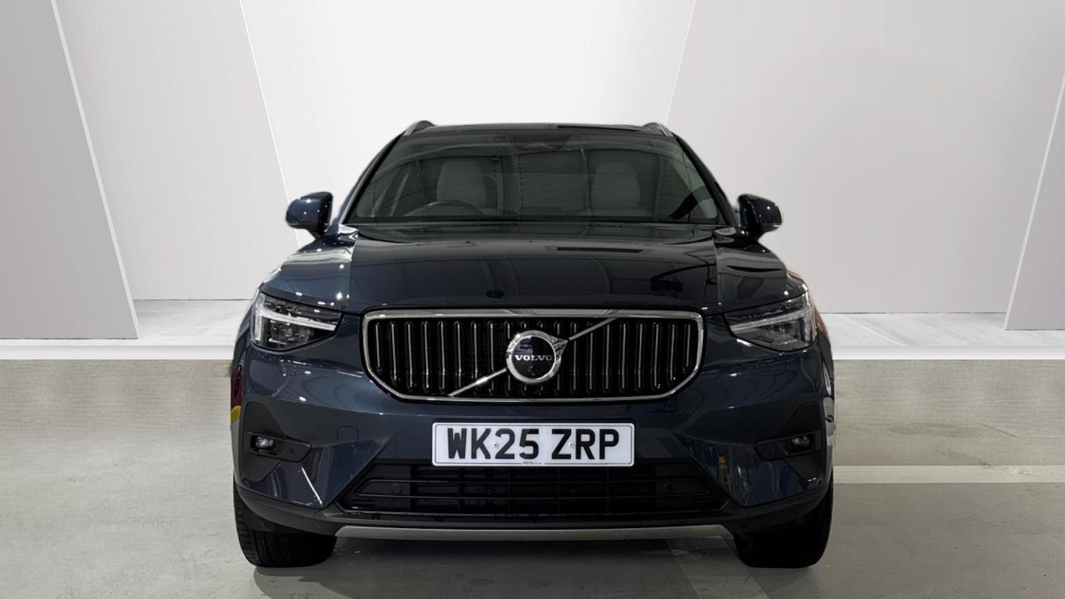 Used Volvo XC40 2025 for sale - 77127294: Photo 8