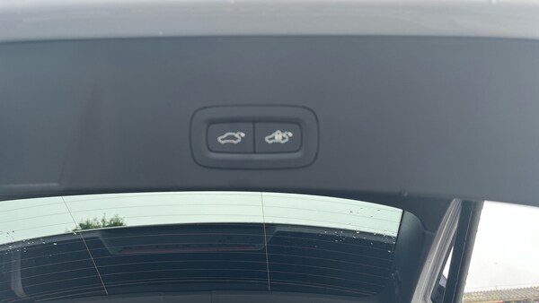 Used Volvo XC40 2024 for sale - 75390950: Photo 39