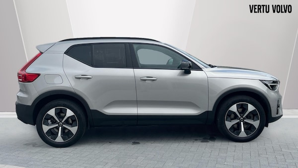 Used Volvo XC40 2024 for sale - 75390950: Photo 3