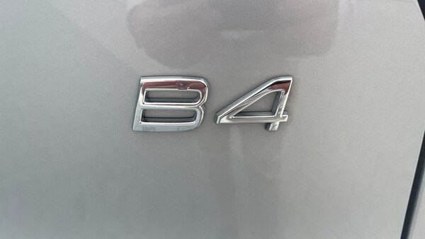 Used Volvo XC40 2024 for sale - 75390950: Photo 41