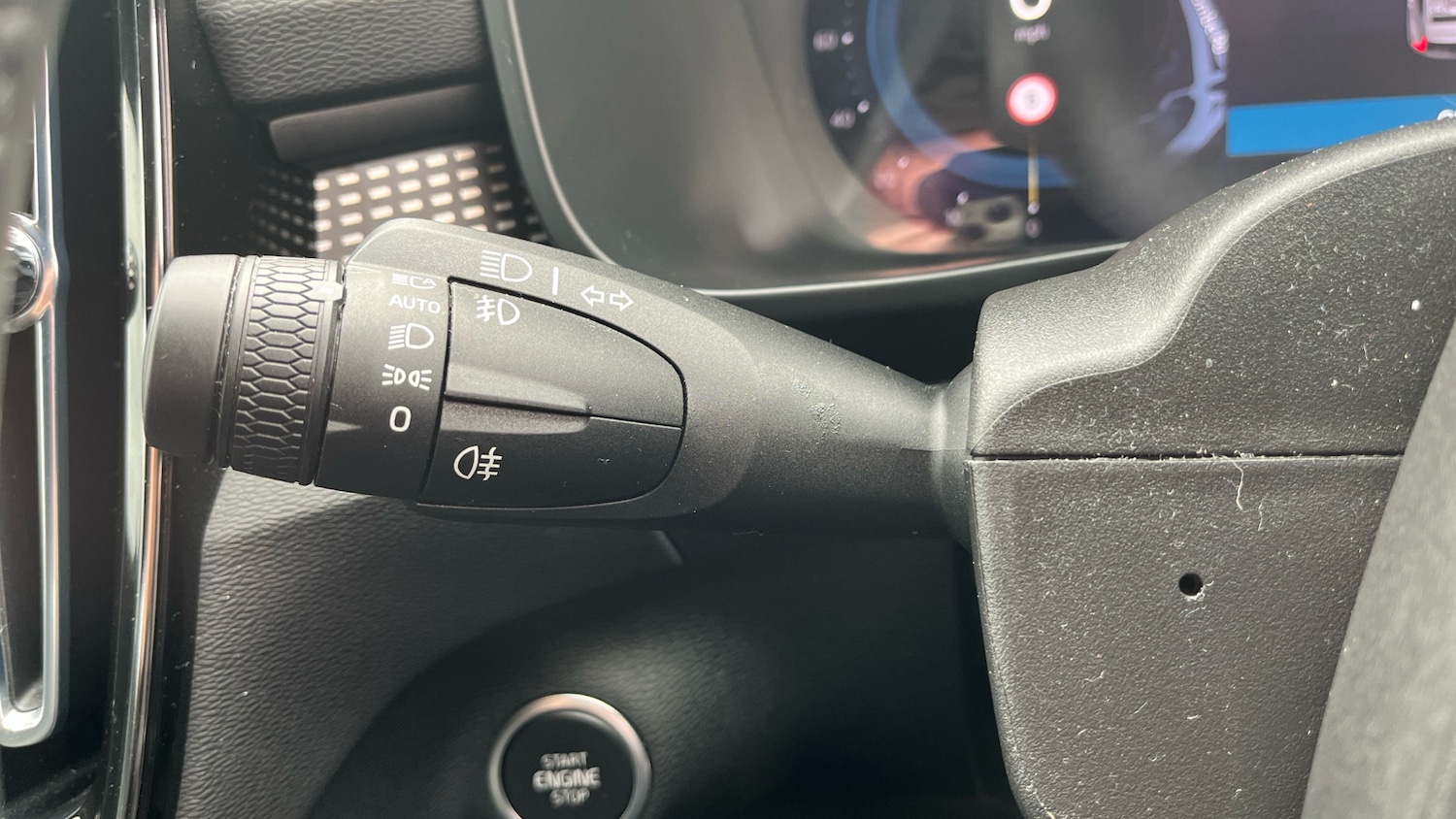 Used Volvo XC40 2022 for sale - 76461721: Photo 24