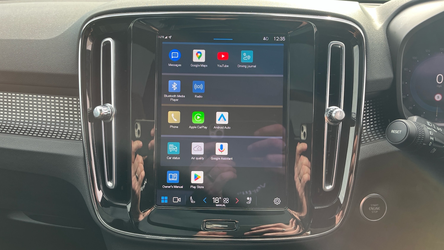 Used Volvo XC40 2022 for sale - 76461721: Photo 42