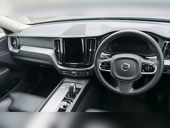 Used Volvo XC60 2023 for sale - 78389518: Photo