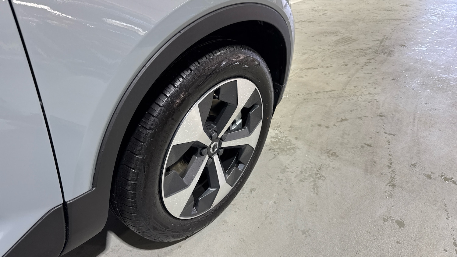 Used Volvo XC40 2025 for sale - 76858668: Photo 17