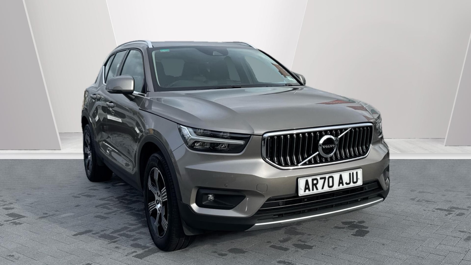 Used Volvo XC40 2021 for sale - 76637276: Photo 1