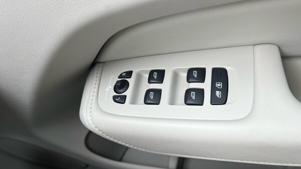 Used Volvo XC60 2022 for sale - 76156531: Photo 28
