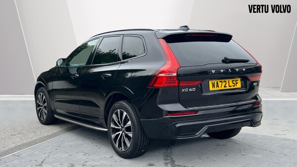 Used Volvo XC60 2022 for sale - 76156531: Photo 2