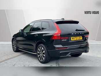 Used Volvo XC60 2022 for sale - 76156531: Photo 2