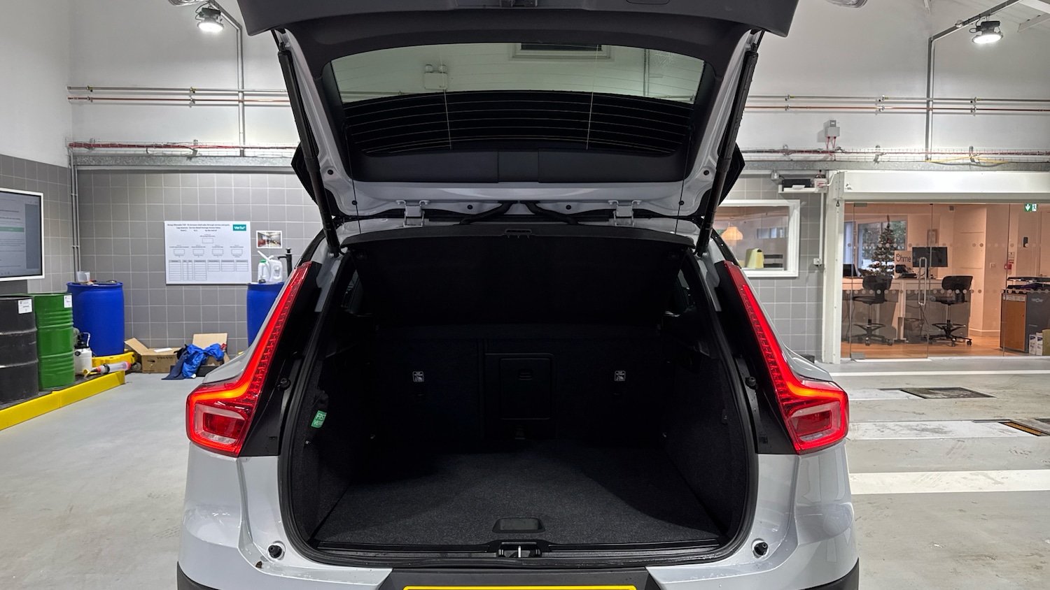 Used Volvo XC40 2021 for sale - 76807378: Photo 13